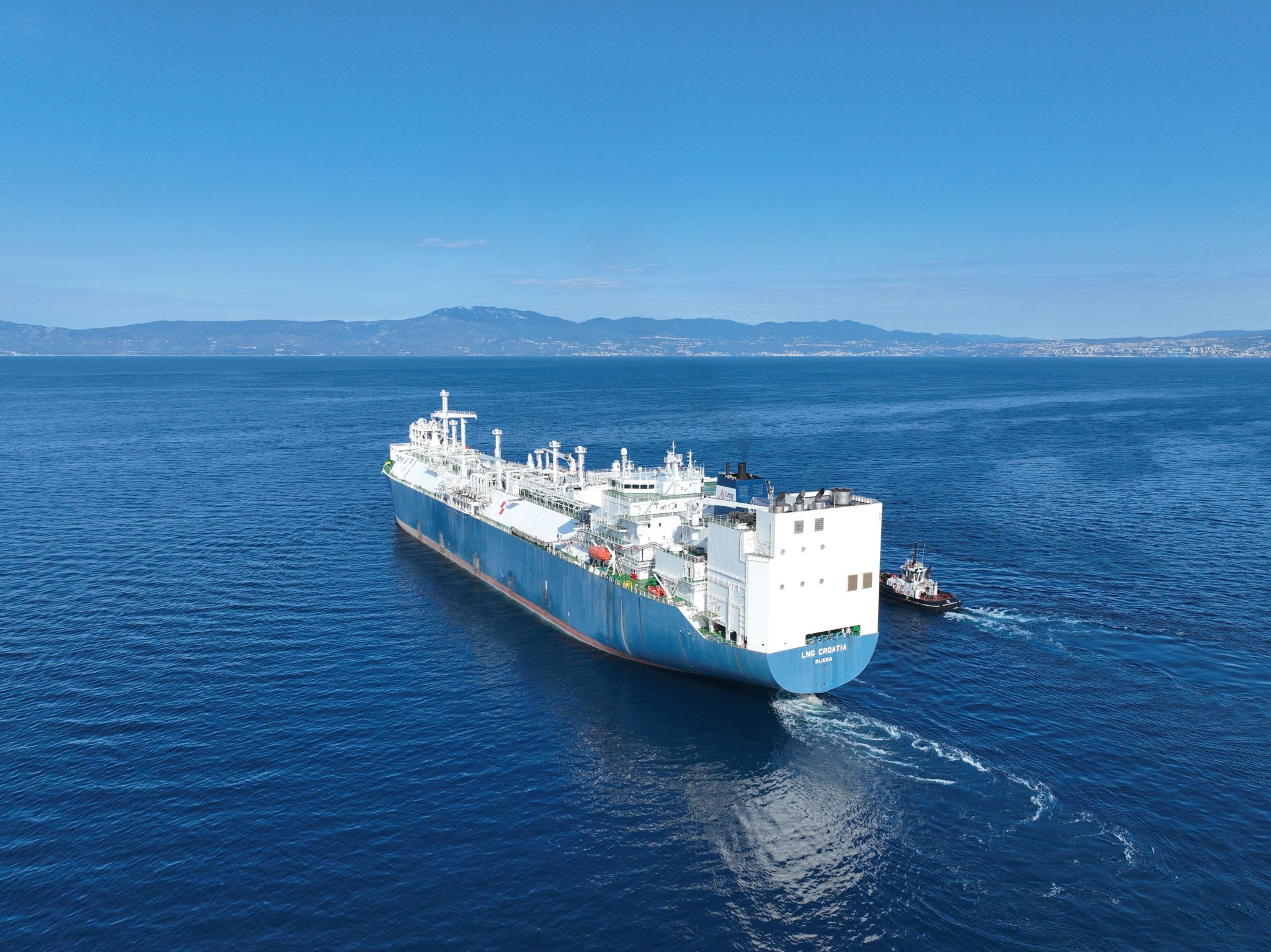 Croatian FSRU heads to Turkish yard to add regas module