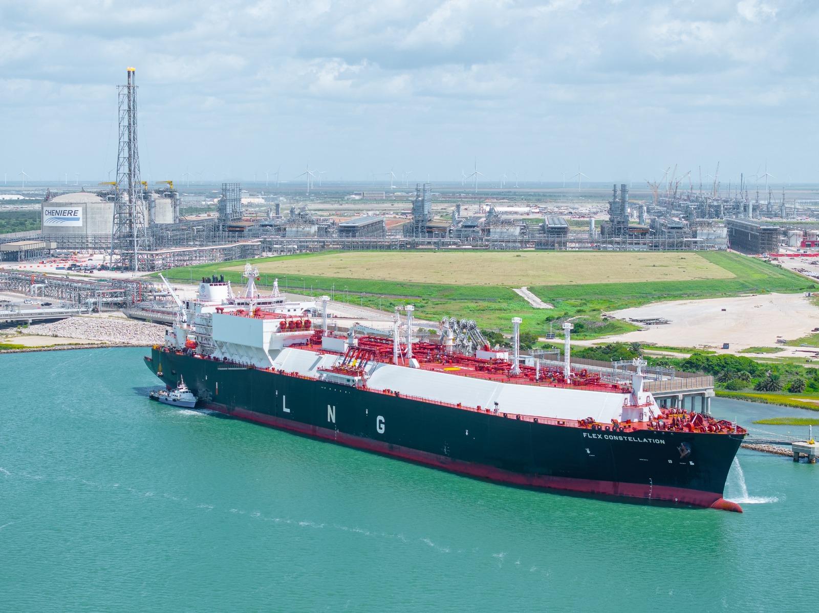 Flex inks new LNG carrier financing deals