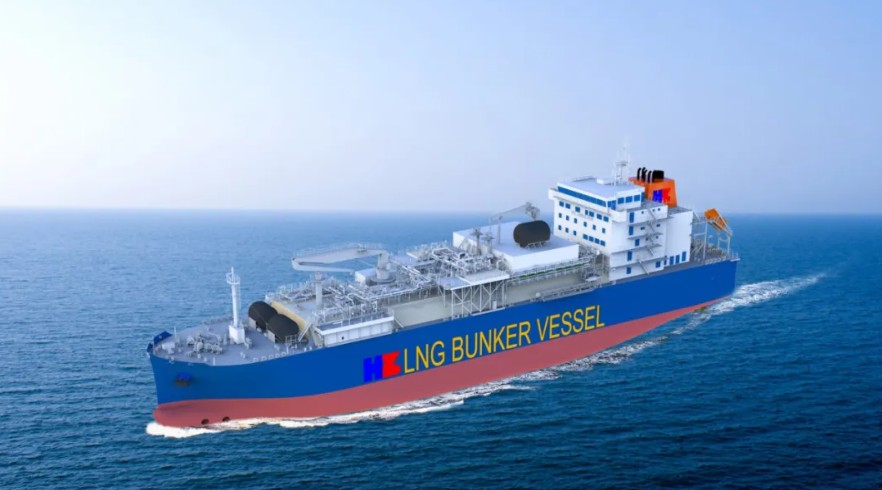 Hudong-Zhonghua to build another LNG bunkering vessel for TotalEnergies