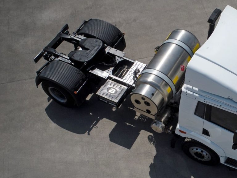India’s Blue Energy Motors to expand production of LNG-powered trucks