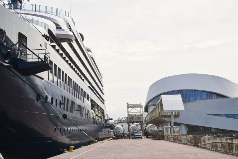 Molgas expands LNG bunkering network to Portugal