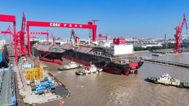 Hudong-Zhonghua launches LNG carrier trio