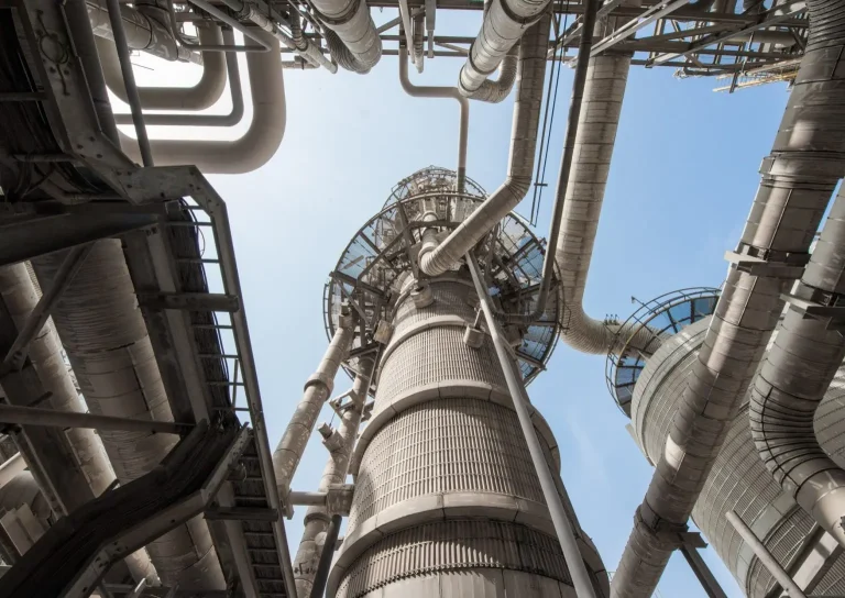 QatarEnergy seals 17-year LNG SPA with India's GSPC