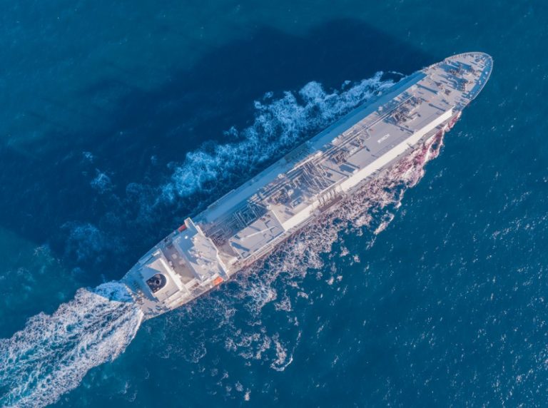 CCEC scores LNG carrier charter deal