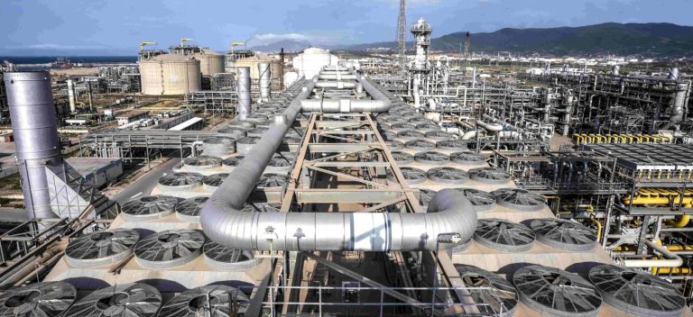 Sonatrach, PetroVietnam unit to cooperate in LNG trading