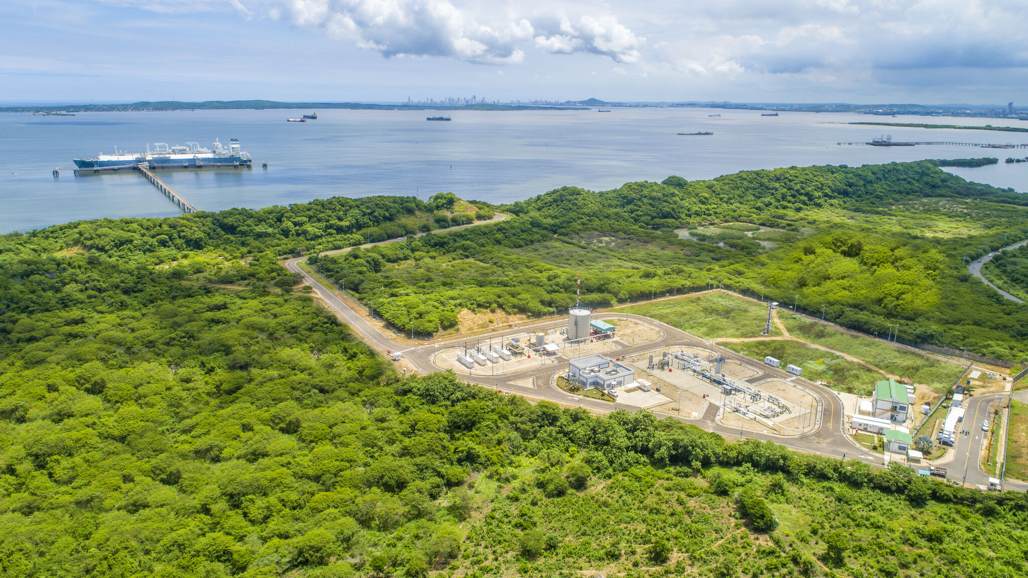 Promigas, Vopak decide to boost Cartagena FSRU regas capacity