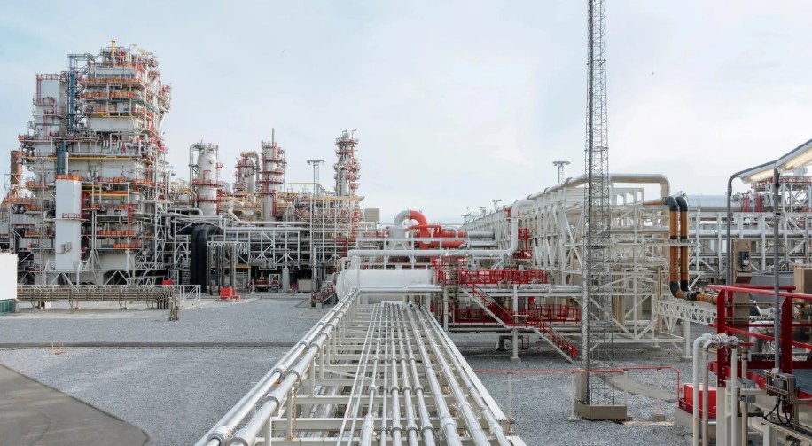 Equinor Hammerfest LNG upgrade project delayed, costs climb further