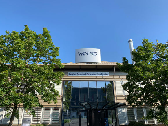 WinGD targets large container vessels with new LNG engine