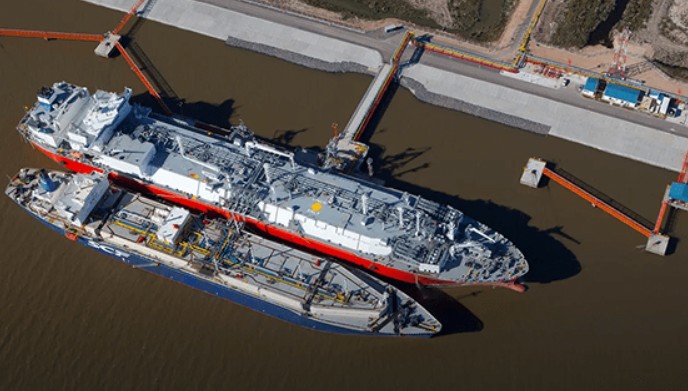 YPF extends Escobar LNG JV with Enarsa