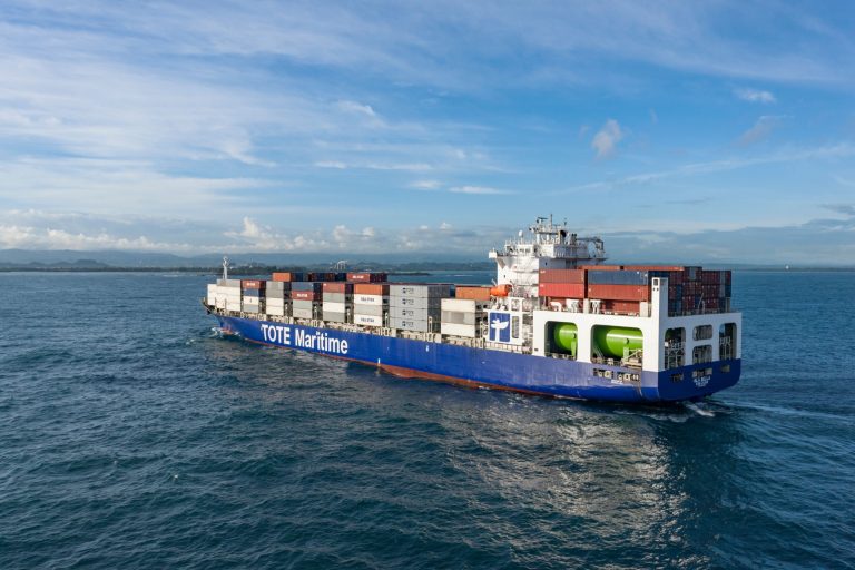 Galveston LNG Bunker Port joins forces with Tote on bunkering vessels