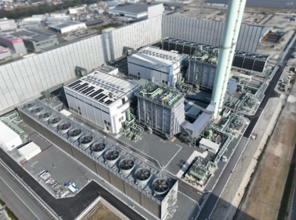 Japan's Osaka Gas launches first LNG unit at Himeji power plant