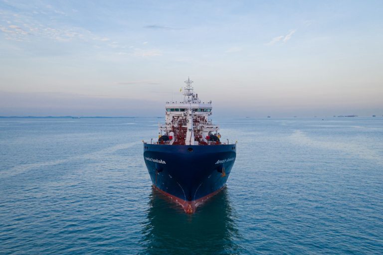 Stolt-Nielsen in talks to sell Avenir LNG stake