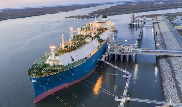 US weekly LNG exports down to 33 cargoes