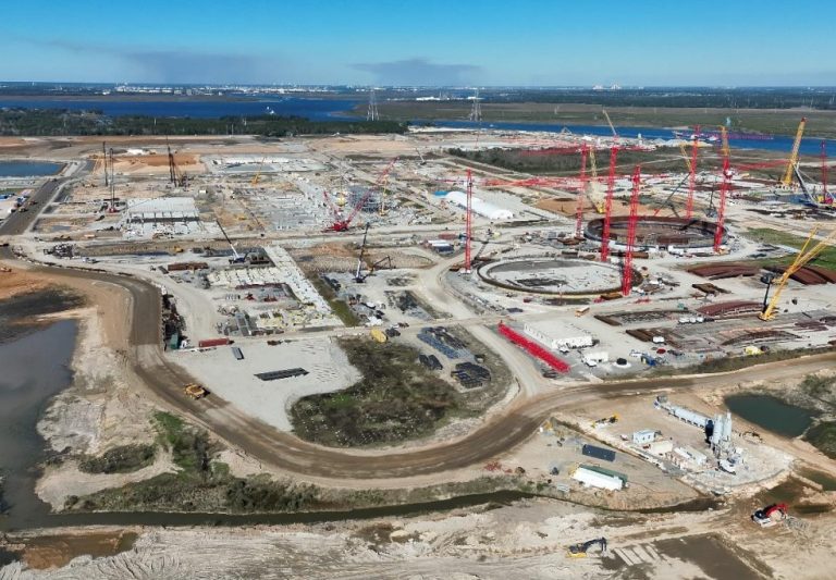 Woodside's Louisiana LNG project 22 percent complete