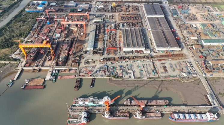 CIMC SOE bags new LNG bunkering vessel orders