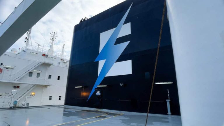 Energos offers FSRUs for charter in 2027 and 2028