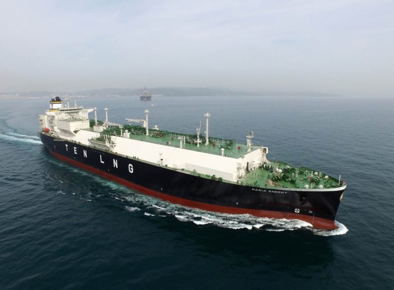 Greece's Tsakos orders LNG carrier in South Korea