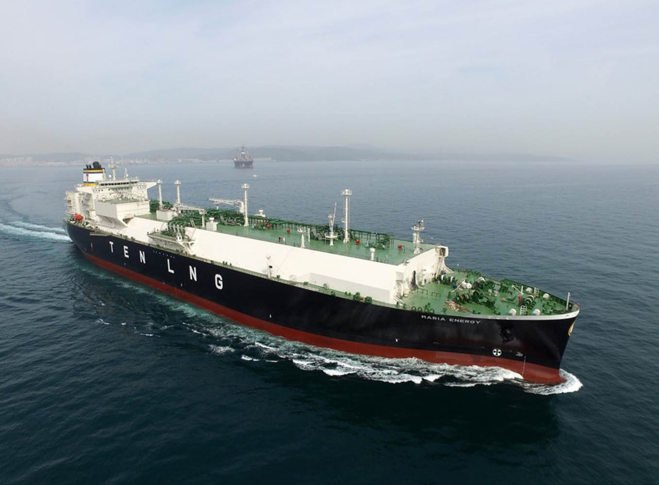 Greece's Tsakos orders LNG carrier in South Korea