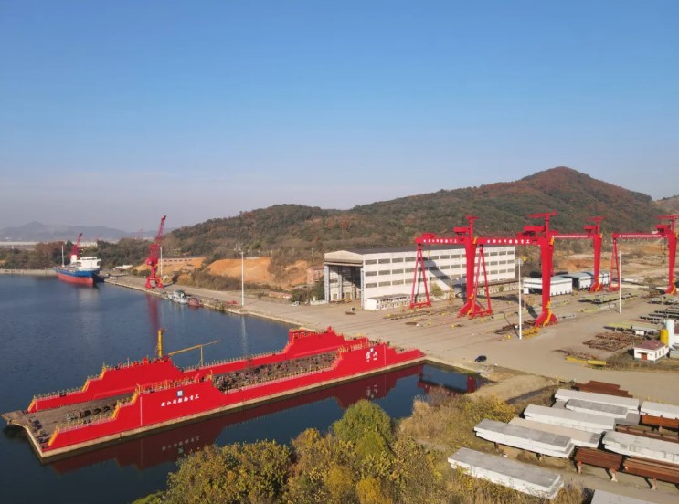 Chinese yard secures order for LNG-powered bulkers