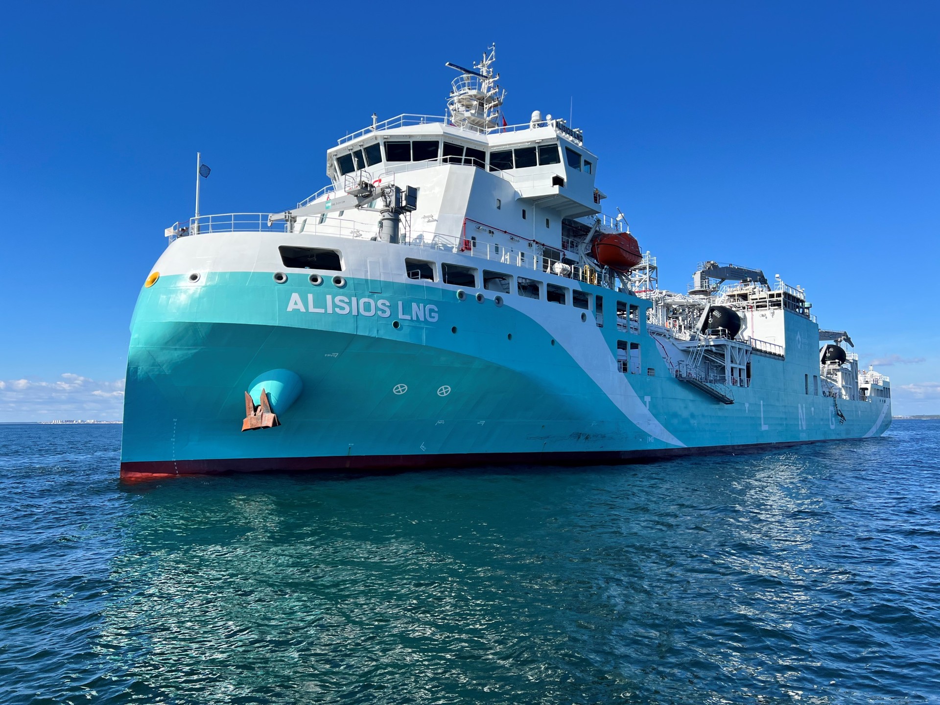 Enagas and Axpo to put LNG bunkering newbuild into use in Spain