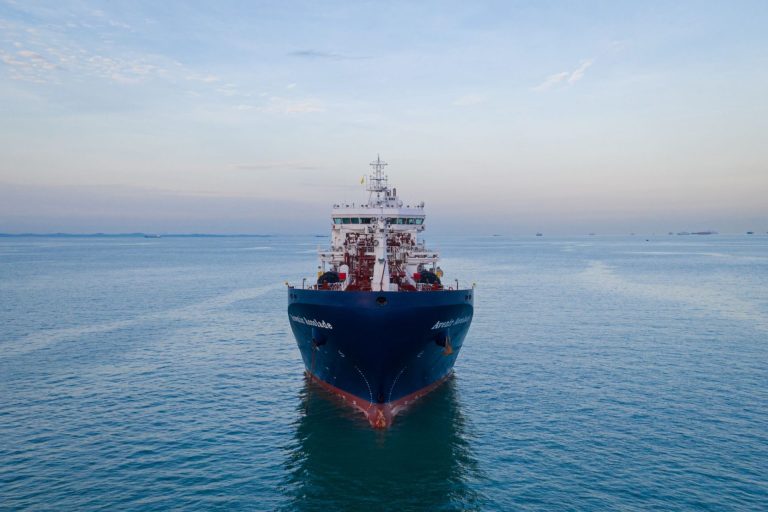 NYK buys Avenir LNG stake from Stolt-Nielsen