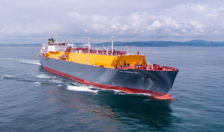 Vitol's LNG volumes rise in 2025