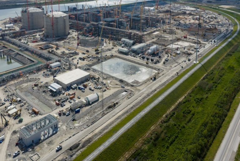 Construction advances on Port Arthur LNG terminal
