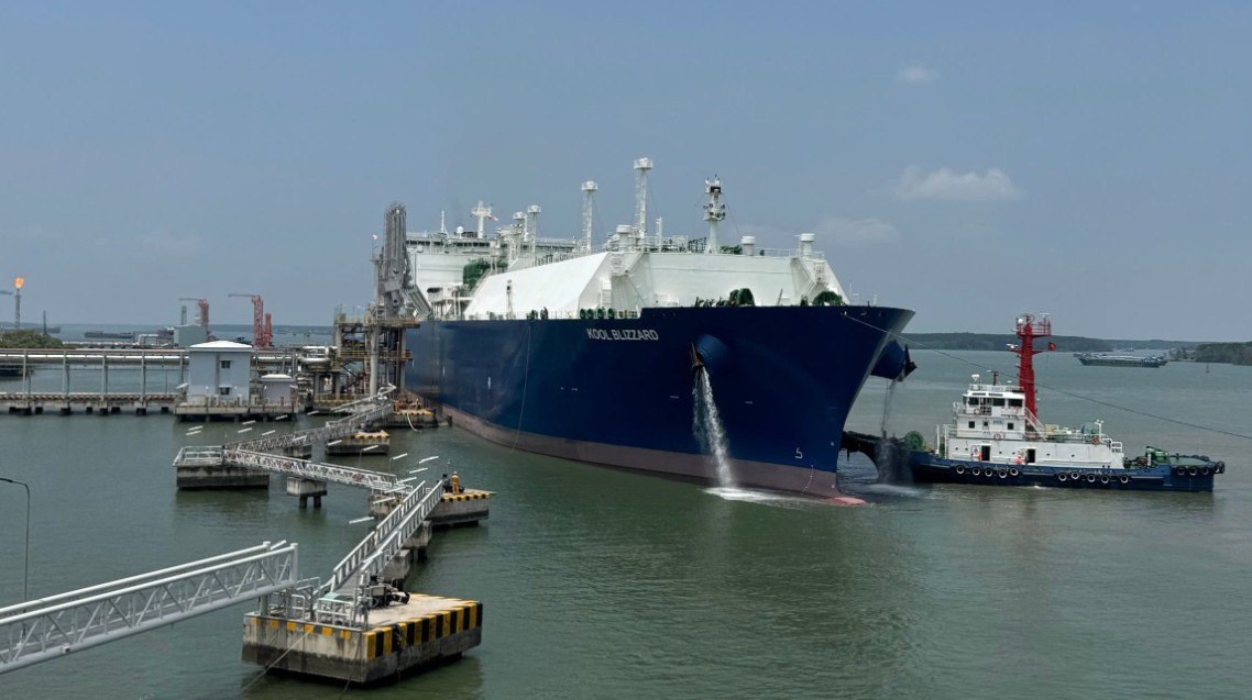 PetroVietnam Gas ups LNG imports