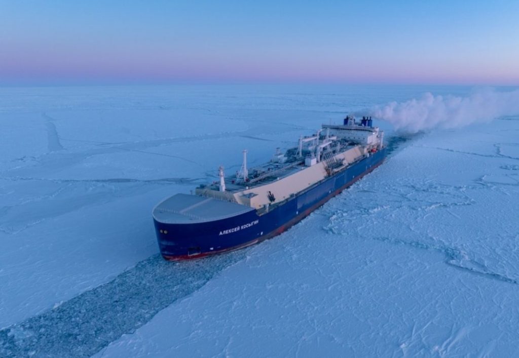Russia boosts LNG production in March