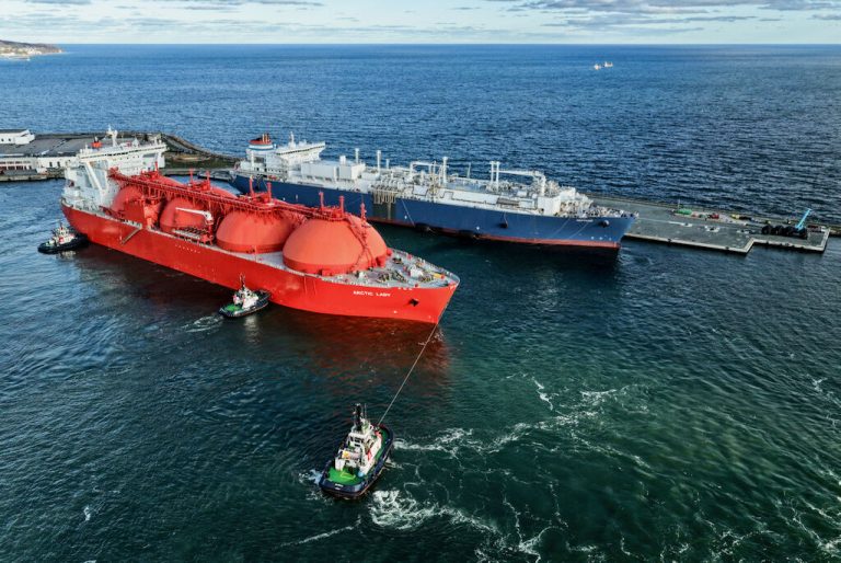 Deutsche ReGas offers Mukran LNG capacity