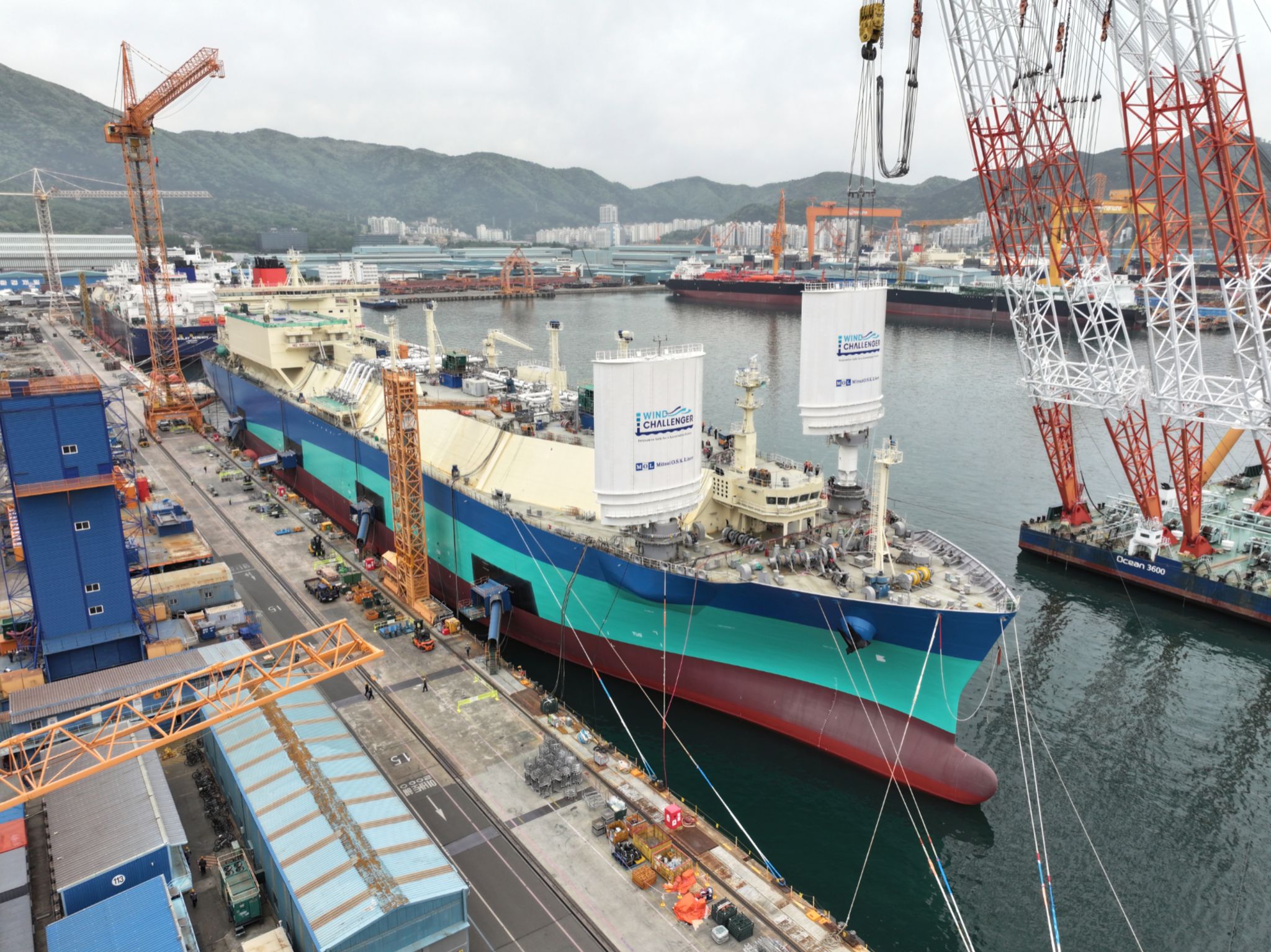 MOL's wind-assisted LNG carrier nears delivery in South Korea