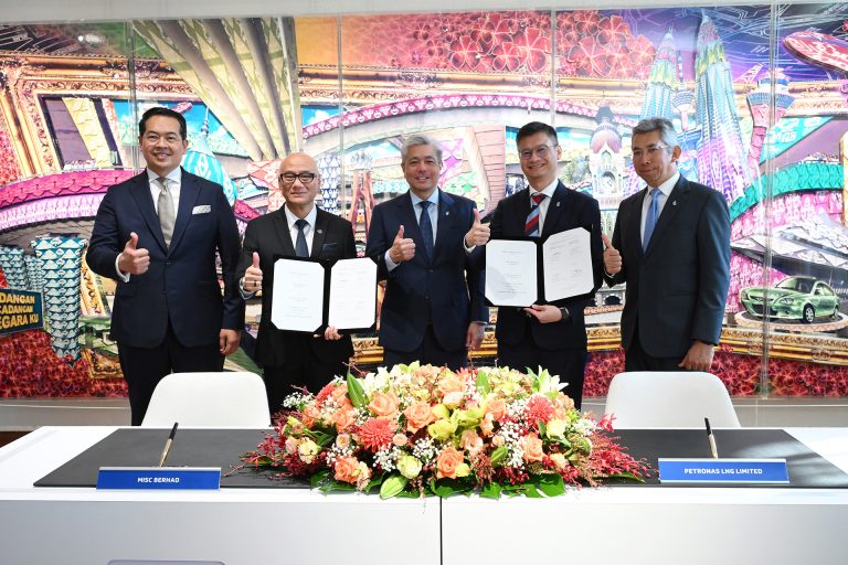 Petronas, MISC seal 20-year charter deal for LNG carrier quintet