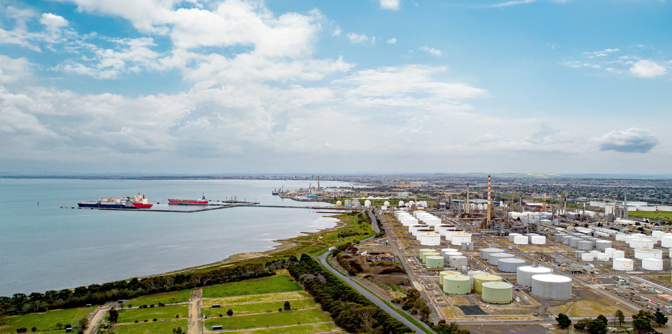 Viva Energy secures another approval for Geelong LNG import terminal