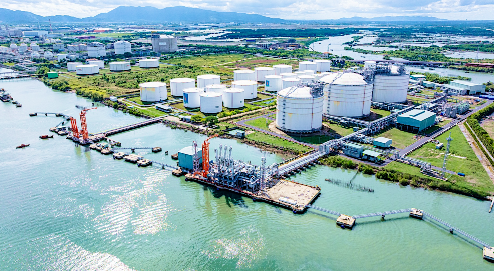 Vietnam’s Cai Mep LNG terminal starts gas deliveries to Phu My power plant