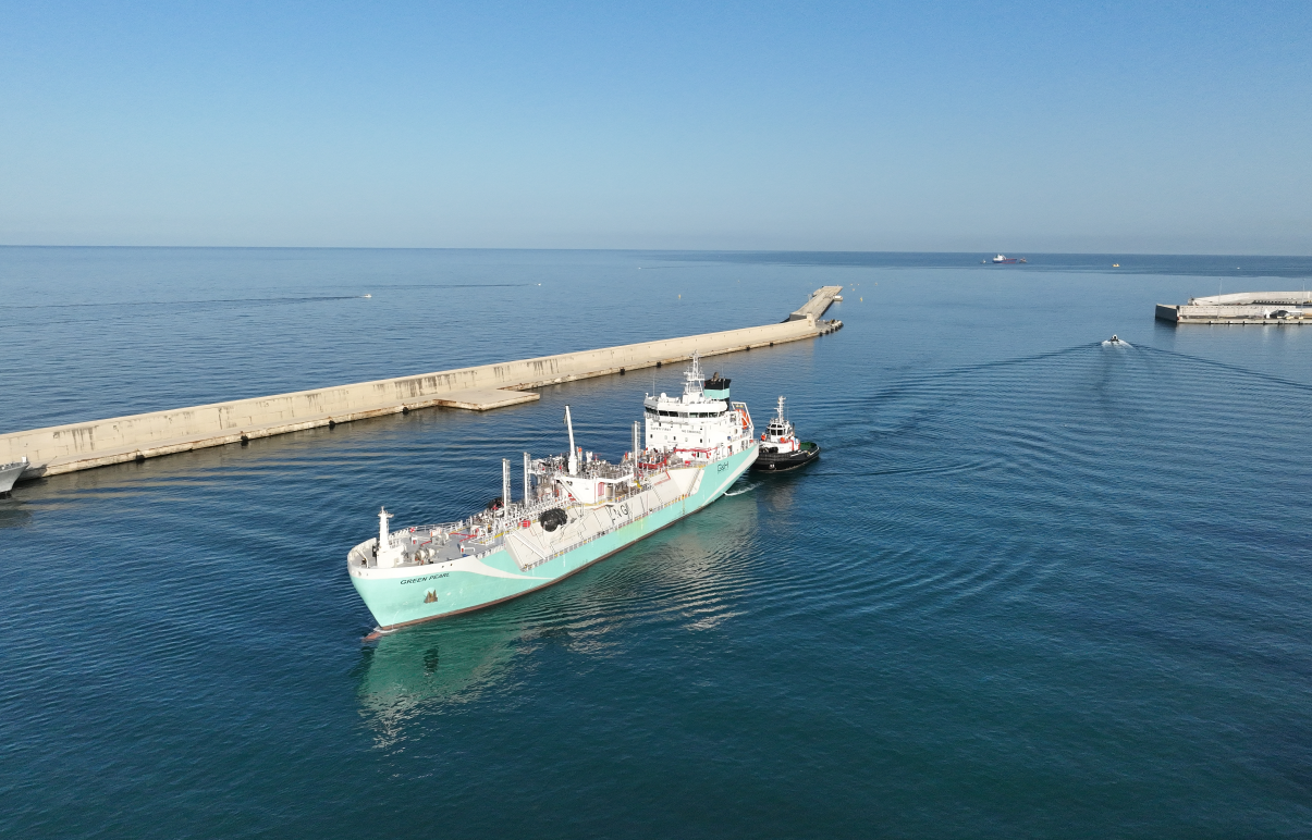 Axpo and Vitol in Civitavecchia LNG bunkering move