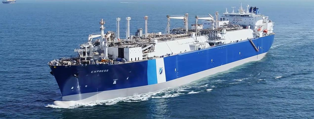 Excelerate confirms Colombian FSRU charter deal, LNG carrier purchase