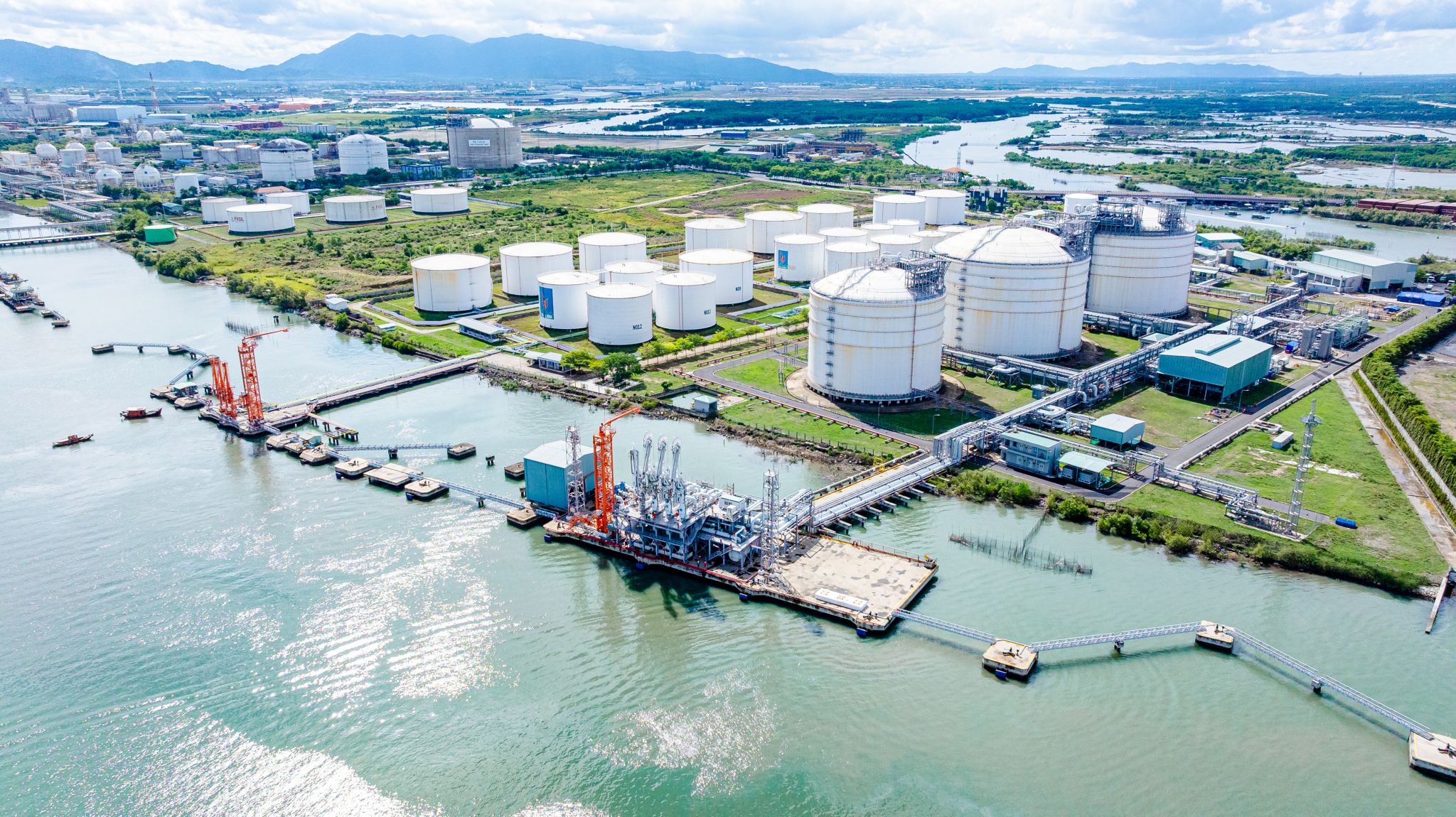 Vietnam’s Cai Mep LNG terminal receives third cargo