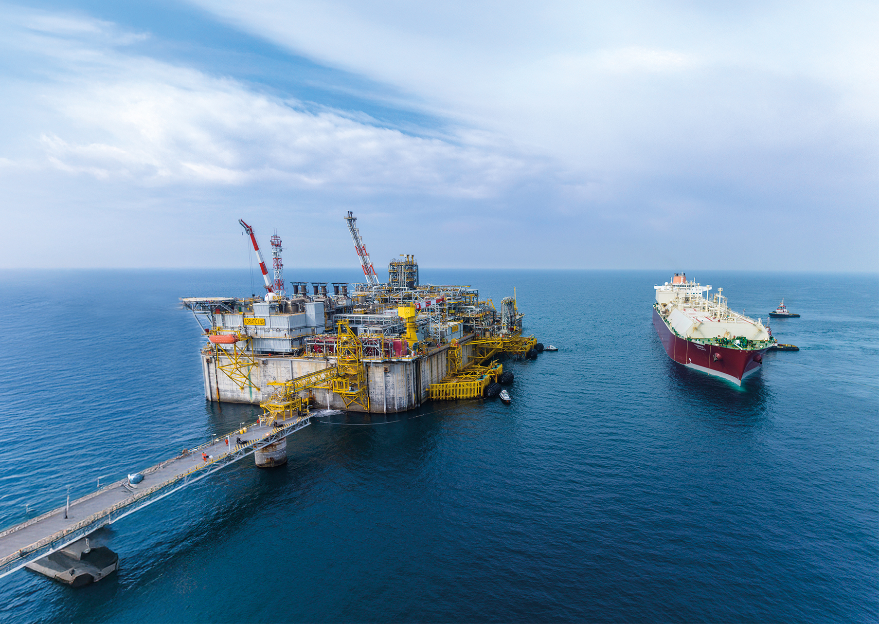 Edison says QatarEnergy extends force majeure until beginning of December