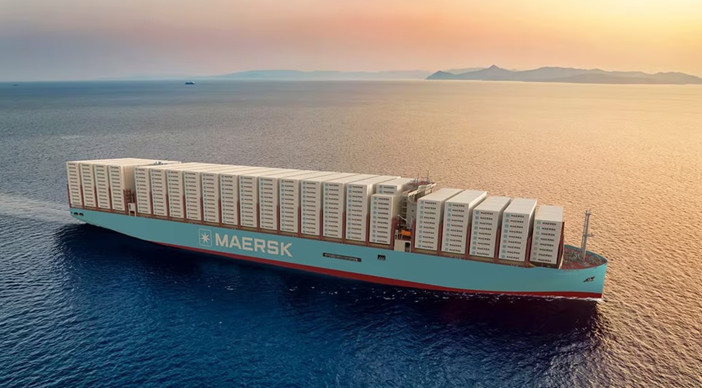 Maersk orders 26 LNG-powered container vessels